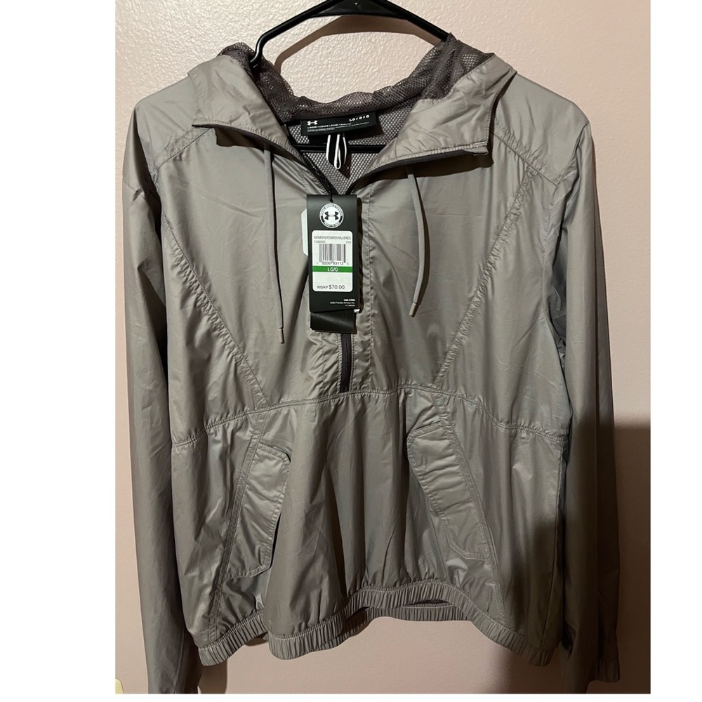 UNDER ARMOUR brand new half zip hoodie.